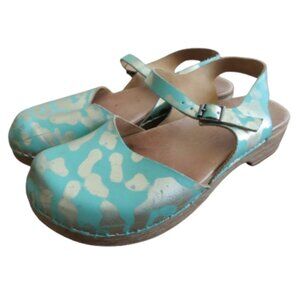 CALOU SYSTER JANE Abstract Blue Metallic Mary Jane Swedish Clogs - Size US 7.5